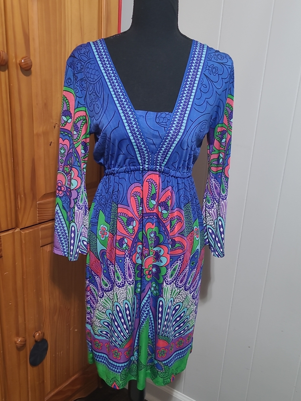 White Mark Blue Multicolor Paisley V-Neck Long Sleeve Dress